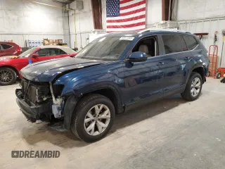 2018 Volkswagen Atlas SE z VIN 1V2LR2CA3JC578157, wystawiony jako Copart lot #55812345 z przebiegiem 107 577 mil mil oraz Tytuł czysty. Historia ofert i sprzedaży dostępna na DreamBid. Obrazek 1.