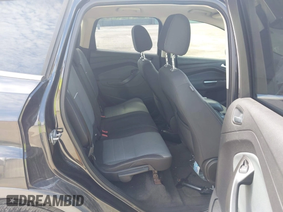 2013 Ford Escape SE z VIN 1FMCU0G91DUA41785, wystawiony jako IAAI lot #42706191 z przebiegiem 202 308 mil mil oraz . Historia ofert i sprzedaży dostępna na DreamBid. Obrazek 8.