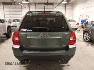 2009 Kia Sportage LX with VIN KNDJE723097558182, listed as a IAAI auction lot 41295142 with 147,200 mi miles. Bid and sale history available at carsss.com. Image 17.