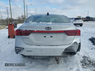 2021 Kia Forte LXS z VIN 3KPF24AD5ME270044, wystawiony jako IAAI lot #41405638 z przebiegiem 82 963 mil mil oraz . Historia ofert i sprzedaży dostępna na DreamBid. Obrazek 16.