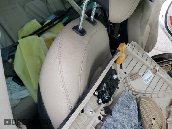 2014 Kia Cadenza Premium with VIN KNALN4D78E5137725, listed as a Copart auction lot 78243684 with 0 mi miles and Non Repairable. Bid and sale history available at carsss.com. Image 10.