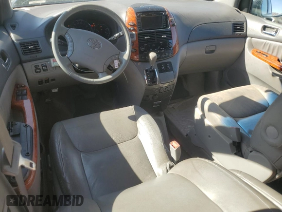 2010 Toyota Sienna XLE with VIN 5TDYK4CC3AS324570, listed as a Copart auction lot 60474005 with 259,128 mi miles and Salvage title. Bid and sale history available at DreamBid. Image 8.