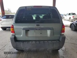 2005 Ford Escape XLS Value с VIN 1FMYU02Z35KC44073, выставлен на аукционе Copart как лот 58216525 с пробегом 135 959 миль миль и Списание • Salvage title. История ставок и продаж доступна на DreamBid. Изображение 6.