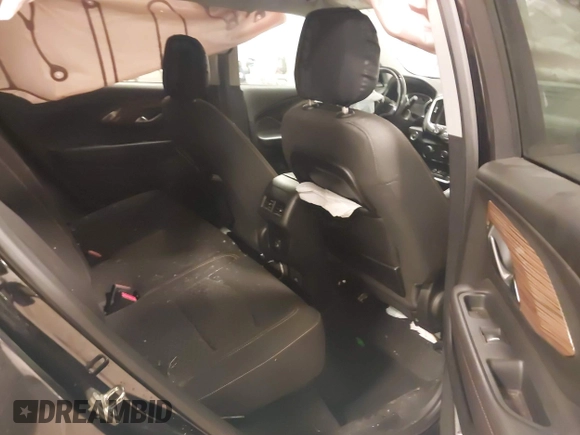 2019 GMC Terrain SLE with VIN 3GKALTEV9KL101307, listed as a IAAI auction lot 41553370 with 82,760 mi miles. Bid and sale history available at carsss.com. Image 8.