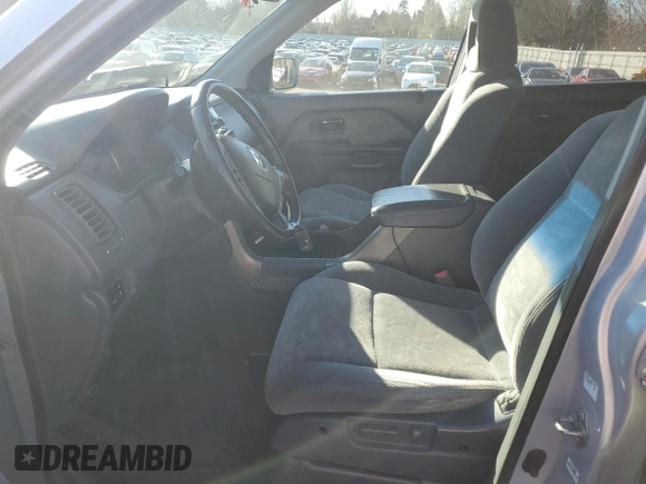 2003 Honda Pilot EX with VIN 2HKYF18403H554922, listed as a Copart auction lot 47303685 with 186,879 mi miles and Salvage Title. Bid and sale history available at DreamBid. Image 7.