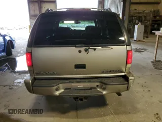 2000 Chevrolet Blazer LT z VIN 1GNDT13W1Y2282557, wystawiony jako Copart lot #55560775 z przebiegiem 219 795 mil mil oraz Szkoda całkowita • Salvage title. Historia ofert i sprzedaży dostępna na DreamBid. Obrazek 6.