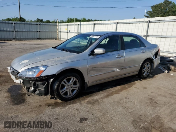 2006 Honda Accord LX SE z VIN 1HGCM55336A121367, wystawiony jako Copart lot #53382145 z przebiegiem 271 736 mil mil oraz Szkoda całkowita • Salvage title. Historia ofert i sprzedaży dostępna na DreamBid. Obrazek 1.