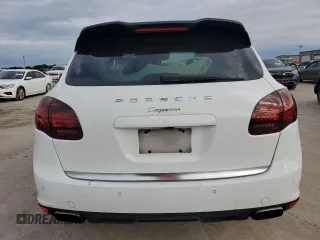 2013 Porsche Cayenne Diesel z VIN WP1AF2A29DLA24699, wystawiony jako Copart lot #52603275 z przebiegiem 99 387 mil mil oraz Szkoda całkowita • Salvage title. Historia ofert i sprzedaży dostępna na DreamBid. Obrazek 6.