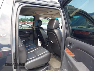 2007 Chevrolet Avalanche 3LT with VIN 3GNFK12367G215154, listed as a IAAI auction lot 42675318 with 148,247 mi miles and . Bid and sale history available at DreamBid. Image 8.