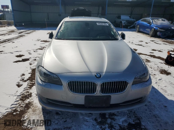 2011 BMW 5 Series 528i with VIN WBAFR1C52BC749927, listed as a Copart auction lot 44520165 with 125,434 mi miles and Salvage Title. Bid and sale history available at carsss.com. Image 5.
