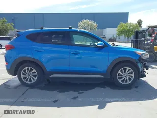 2017 Hyundai Tucson SE Plus with VIN KM8J33A40HU447071, listed as a IAAI auction lot 42024547 with 86,406 mi miles. Bid and sale history available at carsss.com. Image 14.