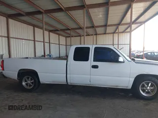 2006 Chevrolet Silverado 1500 Work Truck with VIN 1GCEC19T46E148194, listed as a IAAI auction lot 41995818 with 198,459 mi miles and . Bid and sale history available at DreamBid. Image 13.