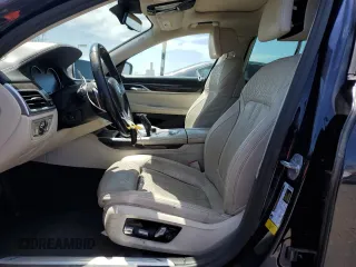 2018 BMW 7 Series 740i with VIN WBA7E2C58JG743126, listed as a Copart auction lot 53843795 with 90,614 mi miles and Salvage title. Bid and sale history available at DreamBid. Image 7.