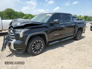 2024 Toyota Tundra Limited z VIN 5TFJA5DB4RX155701, wystawiony jako Copart lot #52800425 z przebiegiem 17 211 mil mil oraz Szkoda całkowita • Salvage title. Historia ofert i sprzedaży dostępna na DreamBid. Obrazek 1.