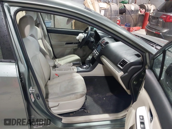 2015 Subaru Impreza Premium z VIN JF1GPAC60FH251553, wystawiony jako IAAI lot #42330354 z przebiegiem 99 830 mil mil oraz . Historia ofert i sprzedaży dostępna na DreamBid. Obrazek 5.