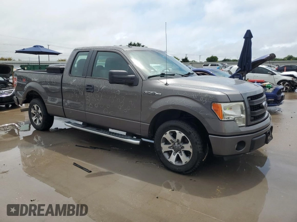 2013 Ford F-150 XL z VIN 1FTFX1CF5DKE98086, wystawiony jako Copart lot #54669725 z przebiegiem 83 569 mil mil oraz Czysty tytuł • Clean title. Historia ofert i sprzedaży dostępna na DreamBid. Obrazek 4.