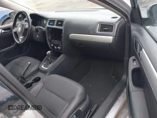 2012 Volkswagen Jetta TDI w/Premium & Nav with VIN 3VWLL7AJ8CM364248, listed as a IAAI auction lot 42292490 with 268,674 mi miles and . Bid and sale history available at DreamBid. Image 5.