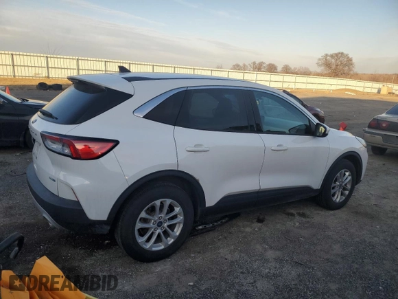2020 Ford Escape SE with VIN 1FMCU9G69LUC02425, listed as a Copart auction lot 89215585 with 101,876 mi miles and Clean Title. Bid and sale history available at DreamBid. Image 3.