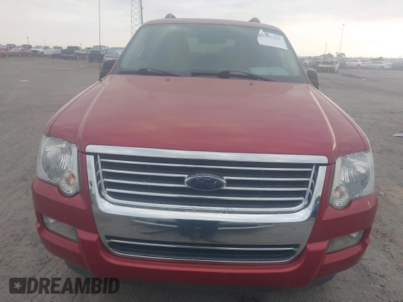 2010 Ford Explorer XLT with VIN 1FMEU6DE9AUA47214, listed as a IAAI auction lot 42065167 with 122,981 mi miles. Bid and sale history available at carsss.com. Image 6.