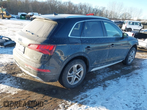 2019 Audi Q5 Premium with VIN WA1ANAFY9K2069635, listed as a IAAI auction lot 41252649 with 91,199 mi miles. Bid and sale history available at carsss.com. Image 4.