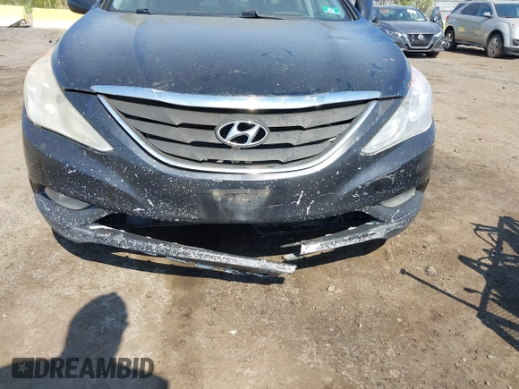 2011 Hyundai Sonata Limited with VIN 5NPEC4AC7BH090105, listed as a IAAI auction lot 42121960 with 172,608 mi miles and . Bid and sale history available at DreamBid. Image 12.