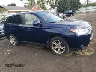 2014 Mitsubishi Outlander SE z VIN JA4AD3A37EZ014011, wystawiony jako Copart lot #55179055 z przebiegiem 208 791 mil mil oraz Czysty tytuł • Clean title. Historia ofert i sprzedaży dostępna na DreamBid. Obrazek 4.