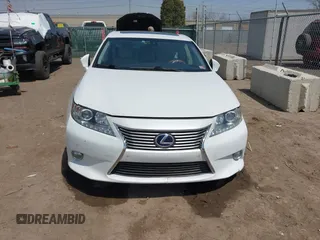 2014 Lexus ES 300h with VIN JTHBW1GG9E2068257, listed as a IAAI auction lot 42043095 with 130,560 mi miles and . Bid and sale history available at DreamBid. Image 12.