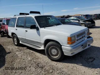 1993 Ford Explorer Eddie Bauer z VIN 1FMDU32X0PUD85141, wystawiony jako Copart lot #71320944 z przebiegiem 810 mil mil oraz Szkody całkowita. Historia ofert i sprzedaży dostępna na DreamBid. Obrazek 4.