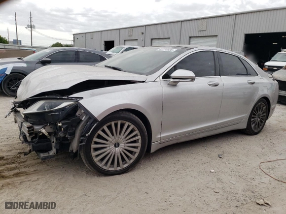 2014 Lincoln MKZ with VIN 3LN6L2JK3ER813137, listed as a Copart auction lot 48230835 with 135,538 mi miles and Clean Title. Bid and sale history available at carsss.com. Image 1.