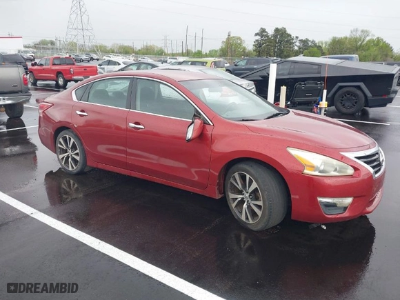 2013 Nissan Altima 2.5 SL with VIN 1N4AL3AP5DN410025, listed as a IAAI auction lot 41941350 with 289,651 mi miles. Bid and sale history available at carsss.com. Image 1.