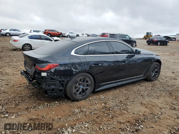 2024 BMW i4 eDrive35 z VIN WBY43AW05RFR71493, wystawiony jako Copart lot #47165825 z przebiegiem 2 353 mil mil oraz Szkoda całkowita • Salvage title. Historia ofert i sprzedaży dostępna na DreamBid. Obrazek 3.