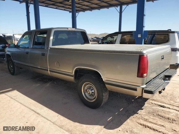 2000 Chevrolet C/K 3500 Crew Cab with VIN 1GCGC33R1YF502364, listed as a Copart auction lot 48556275 with NaN miles and Clean Title. Bid and sale history available at carsss.com. Image 2.