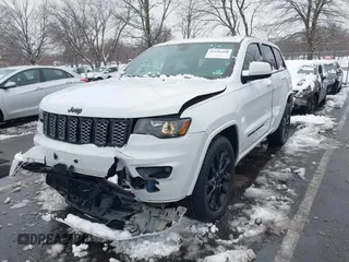 2017 Jeep Grand Cherokee Laredo with VIN 1C4RJFAG2HC951071, listed as a IAAI auction lot 41536568 with 99,941 mi miles. Bid and sale history available at carsss.com. Image 6.