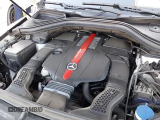 2019 Mercedes-Benz GLE 43 AMG with VIN 4JGED6EB6KA152946, listed as a IAAI auction lot 41453154 with 77,887 mi miles and . Bid and sale history available at DreamBid. Image 10.