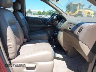 2002 Toyota Sienna LE z VIN 4T3ZF13C02U466267, wystawiony jako IAAI lot #42371050 z przebiegiem 282 395 mil mil oraz . Historia ofert i sprzedaży dostępna na DreamBid. Obrazek 5.