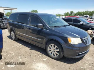 2014 Chrysler Town & Country Touring with VIN 2C4RC1BG3ER247413, listed as a Copart auction lot 55058215 with 227,801 mi miles and Clean Title. Bid and sale history available at carsss.com. Image 4.