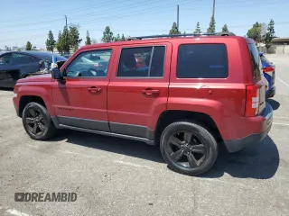 2015 Jeep Patriot Altitude with VIN 1C4NJRBB5FD412728, listed as a Copart auction lot 57049075 with 161,106 mi miles and Clean title. Bid and sale history available at DreamBid. Image 2.