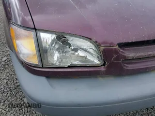 2000 Toyota Sienna LE z VIN 4T3ZF13C0YU179830, wystawiony jako IAAI lot #42262290 z przebiegiem 224 275 mil mil oraz . Historia ofert i sprzedaży dostępna na DreamBid. Obrazek 6.