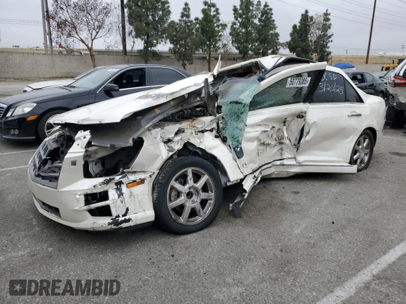 2008 Cadillac STS RWD z VIN 1G6DW67V580104809, wystawiony jako Copart lot #50779385 z przebiegiem Nie podano mil oraz Nie do naprawy • Non repairable. Historia ofert i sprzedaży dostępna na DreamBid. Obrazek 1.