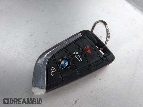 2021 BMW 2 Series 228i xDrive z VIN WBA73AK09M7H59090, wystawiony jako IAAI lot #42160400 z przebiegiem 78 782 mil mil oraz . Historia ofert i sprzedaży dostępna na DreamBid. Obrazek 11.