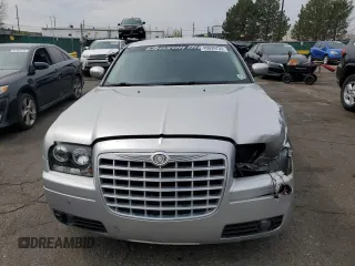 2008 Chrysler 300 LX with VIN 2C3LA43R68H225482, listed as a Copart auction lot 49899735 with 190,254 mi miles and Salvage Title. Bid and sale history available at carsss.com. Image 5.