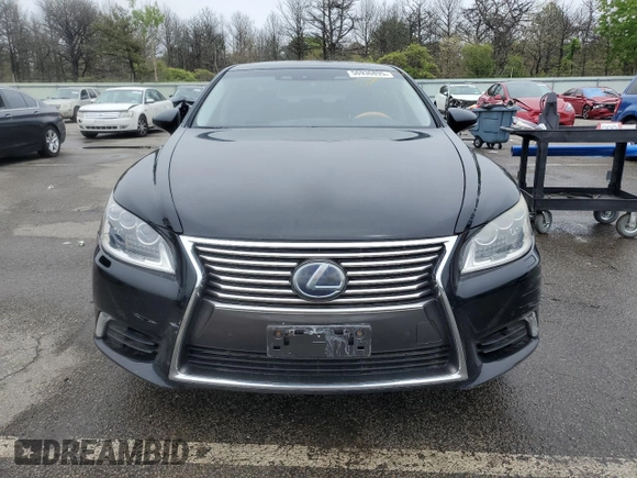 2013 Lexus LS z VIN JTHDU1EF0D5015775, wystawiony jako Copart lot #56936895 z przebiegiem 97 826 mil mil oraz Czysty tytuł • Clean title. Historia ofert i sprzedaży dostępna na DreamBid. Obrazek 5.