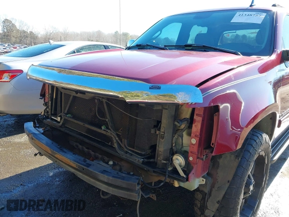 2007 Chevrolet Avalanche LTZ with VIN 3GNFK123X7G135629, listed as a IAAI auction lot 41348757 with 240,170 mi miles and . Bid and sale history available at DreamBid. Image 6.