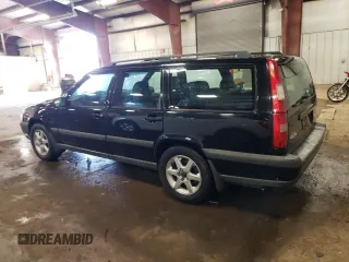 1998 Volvo V70 XC with VIN YV1LZ5642W2452632, listed as a Copart auction lot 42362405 with 196,148 mi miles and Clean Title. Bid and sale history available at carsss.com. Image 2.