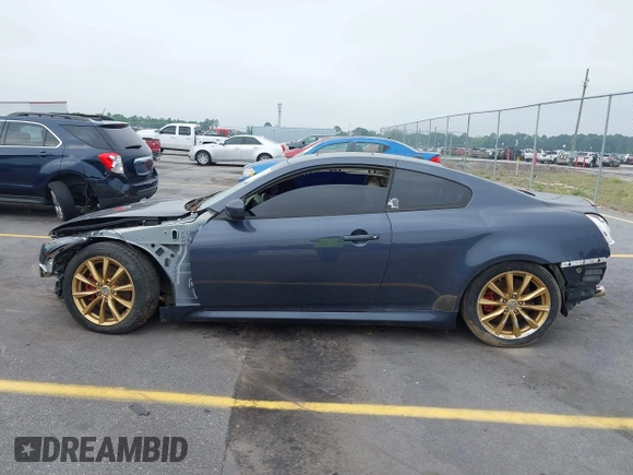 2011 Infiniti G37 Coupe x with VIN JN1CV6EL2BM263531, listed as a IAAI auction lot 42107235 with 146,959 mi miles. Bid and sale history available at carsss.com. Image 15.