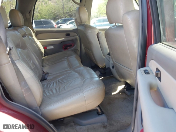 2002 Chevrolet Tahoe LT with VIN 1GNEC13Z22R284959, listed as a IAAI auction lot 41803861 with 278,795 mi miles. Bid and sale history available at carsss.com. Image 8.