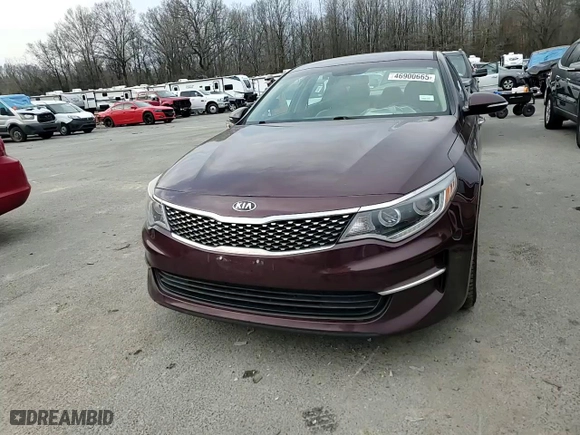 2017 Kia Optima EX with VIN 5XXGU4L38HG153056, listed as a Copart auction lot 46900665 with 82,990 mi miles and Salvage Title. Bid and sale history available at carsss.com. Image 11.