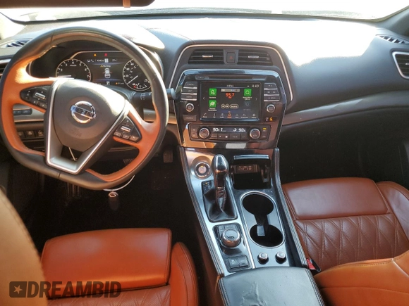 2019 Nissan Maxima Platinum z VIN 1N4AA6AV6KC383738, wystawiony jako Copart lot #46600455 z przebiegiem 94 128 mil mil oraz Szkody całkowita. Historia ofert i sprzedaży dostępna na DreamBid. Obrazek 8.