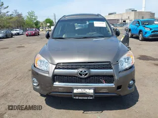 2012 Toyota RAV4 Limited с VIN 2T3DF4DV3CW212095, выставлен на аукционе IAAI как лот 42170300 с пробегом 108 713 миль миль и . История ставок и продаж доступна на DreamBid. Изображение 12.