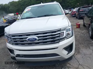 2018 Ford Expedition XLT with VIN 1FMJU1HT9JEA48285, listed as a IAAI auction lot 40282104 with 79,476 mi miles. Bid and sale history available at carsss.com. Image 12.